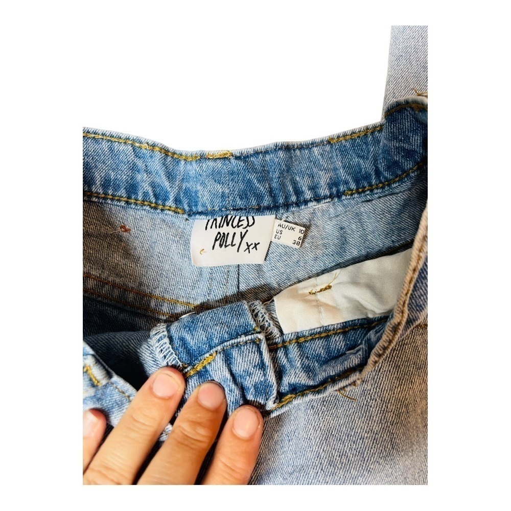 Princess Polly distressed high rise jeans - Picture 4 of 4